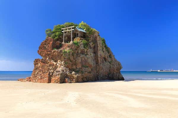 『出雲神話の聖地・出雲大社と皆生温泉 芸術の山陰秋景色の足立美術館と由志園 ２日間』【JR和歌山・南海和歌山市駅　出発】1