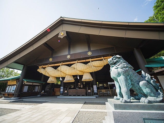 ■【茨城】輝く冬旅★いばらきフラワーパーク「Moonlight Rose Garden」＆縁結びの常陸国出雲大社＆絶品！黒毛和牛「俵ハンバーグ」ランチ＆北関東最大級！道の駅でお買い物♪3