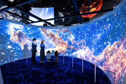 【佐賀市助成対象ツアー】 旬のフルーツ食べ放題付き!佐賀県立宇宙科学館ゆめぎんが&バルーンミュージアム 日帰りバスツアー🚌