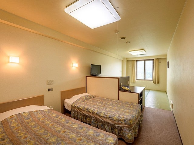 ■●朝発バス　竜王スキーパーク　ホテルタガワ 東館∥和洋室（2泊3日）2