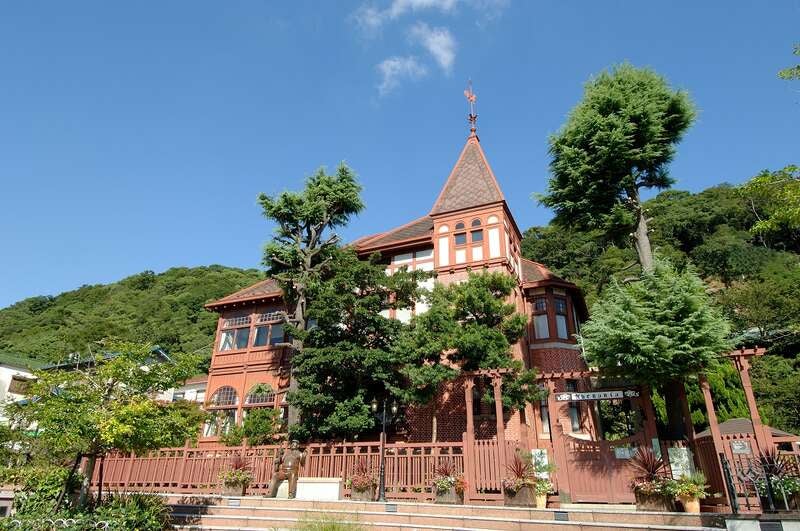 【富山県内発】 第３１回　神戸ルミナリエ　と　神戸北野異人館　風見鶏の館バックヤードツアー  ・２０２４年６月グランドオープン「神戸須磨シーワールド」・有馬温泉街散策　２日間1