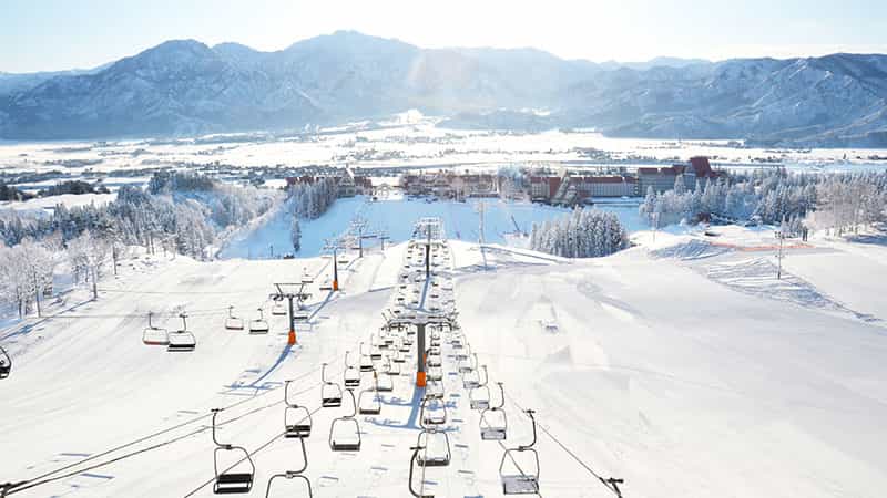 朝発バス/旬彩の庄 坂戸城（上越国際）・2泊リフト券付（利用日数選択）3