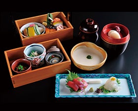 姫路・加古川　発
№1865 「山ばな平八茶屋」と青もみじの京都大原三千院2