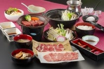 【名古屋駅発】＊日帰り昼食付＊『南信州さくらんぼ狩りとブランド牛食べくらべ』