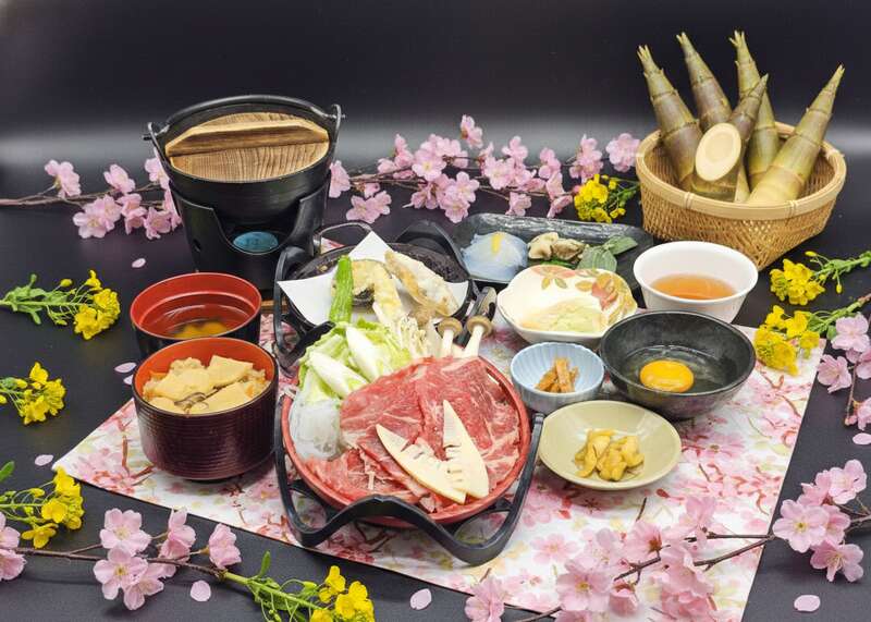 【神奈川県内・町田発】 絶景かな！富士山と桜の競演！約650本「新倉山浅間公園」 春うらら♪桜・チューリップ・菜の花も！ 口コミで大人気！クロワッサン詰め放題　日帰り3