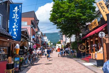 『2つの名門クラシックホテルに約17時間滞在　憧れの軽井沢・万平ホテル　箱根・富士屋ホテル　3日間』＜プレミアムステージ／ゆったり旅・ゆったり滞在＞