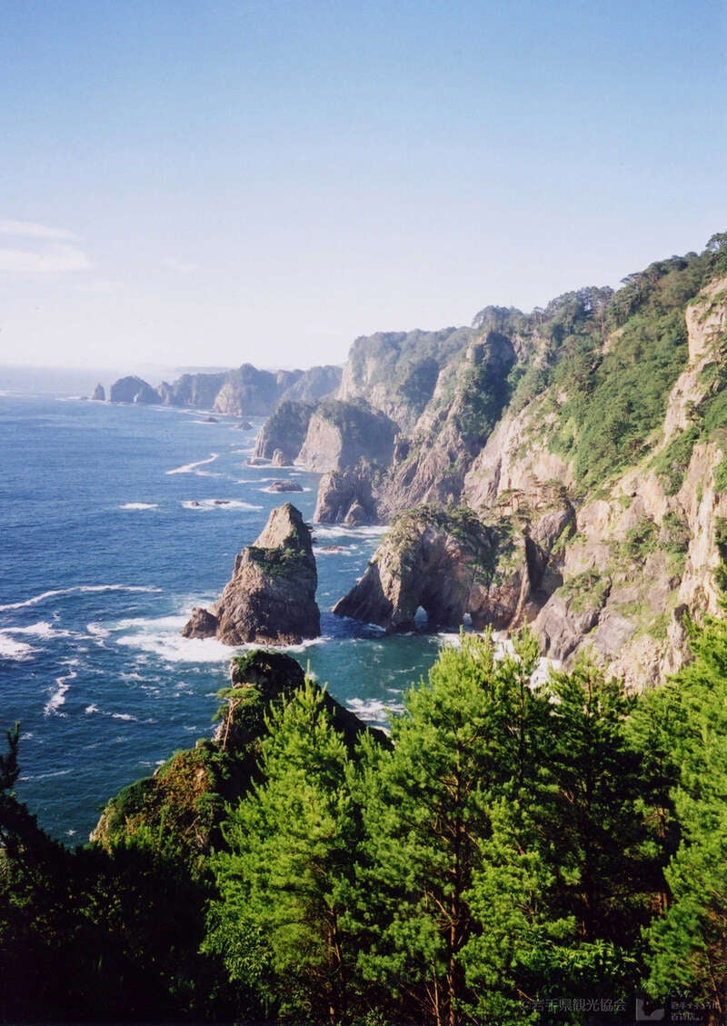 【新千歳空港発】 陸中海岸　三陸鉄道・絶景の北リアス線乗車！ 浄土が浜・中尊寺と八幡平　新玉川温泉に泊まる(3日間)2