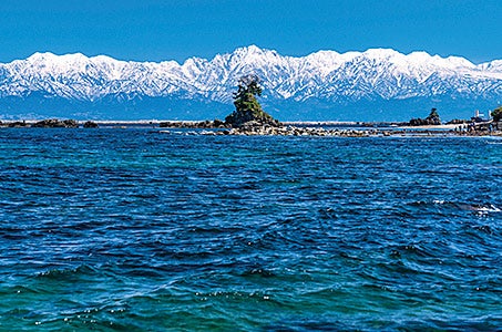 標高2000mの北アルプスを望む　秘湯の一軒宿「穂高荘山のホテル」（2泊目）で寛ぐおわら風の盆3日間　――一度は見てみたい年に3日間だけの特別な夜――1