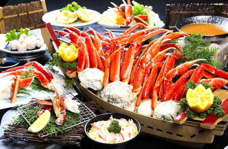 ＜沼田市周遊バスツアー応援プロジェクト＞【早割30】[新宿発]胃袋が主役！夢の食いしん坊ぐんま食宴★「かに尽くし＆とろ～り生ゆば」×「ぐんま名月狩り」トリプル食べ放題！＆お買い物＆お菓子専門店の＜vipツアー限定デザイン！チーズタルト＞付き♪2