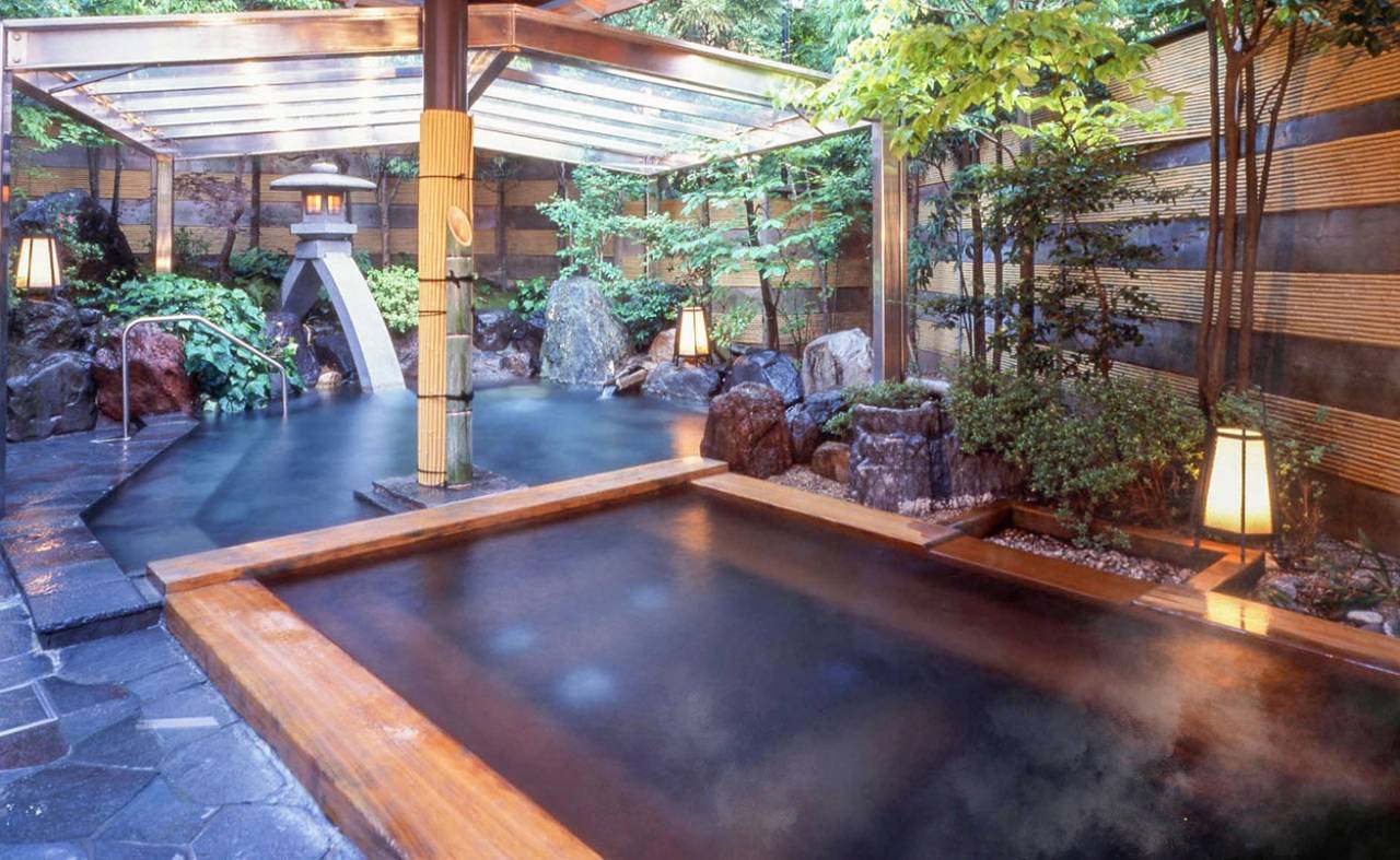 かに、甘えびなどを好きなだけ食べ放題＆飲み放題！山代温泉「雄山閣」2日間 ツアー詳細【藤井寺・五位堂・橿原神宮・大和八木発】3