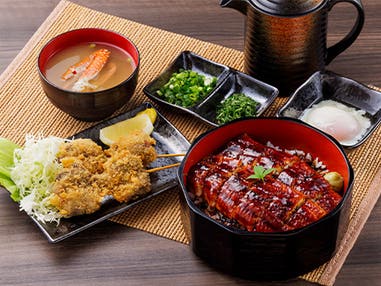 中部発 日帰り 小泉八雲が愛した焼津観光 添乗員イチオシ“ジャパンベリーいちご狩り”と温玉付きのひつまぶし“うなばけ”のご昼食!