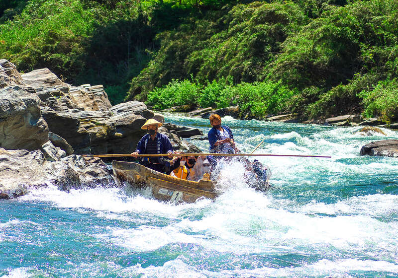 【松山空港発】 春彩の草津･日光･鬼怒川３日間1