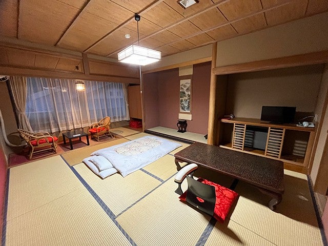 ■●夜発バス　エイブル白馬五竜＆Hakuba47　大町温泉　旅館叶家（2泊4日）2