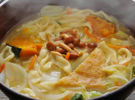 【JR津田沼・京成津田沼発】山梨 桜名所めぐり《新倉富士浅間神社・河口湖》＜コースNo.25-1156-B＞（京成トラベル）3