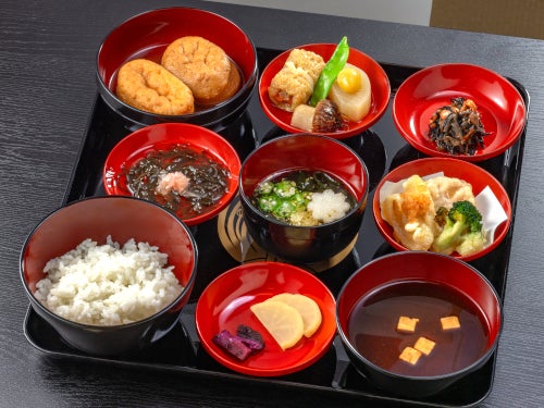 【名古屋・一社発】御開帳限定の特別祈祷付き！72年ぶりの「豊川稲荷」御開帳バスツアー3