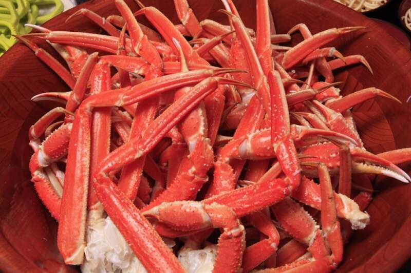 【神戸空港発着】ズワイガニ足・イクラ食べ放題！食の宝庫　北海道まんぷくグルメパレード３日間1