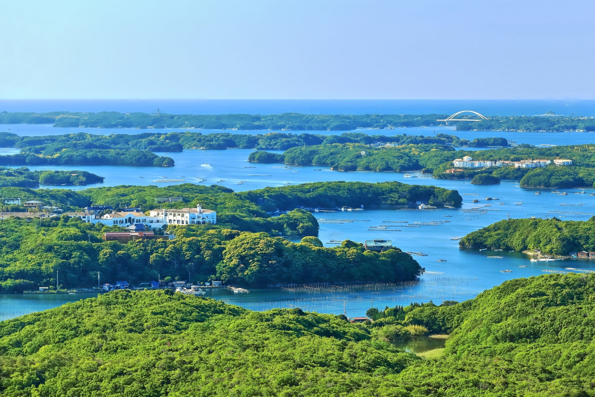 ＜ひとりの贅沢＞『全8室「THE　HIRAMATSU　hotel＆resorts賢島」　京の催事を愉しむ「THE HIRAMATSU HOTEL京都」3日間』1