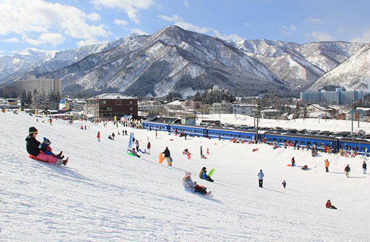 【往復新幹線指定席で行く】スーパーセール! 湯沢中里 2泊3日【夕食・翌朝食付】2