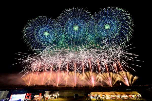 【米沢駅東口バスロータリー発】 観覧席から観る！第32回赤川花火大会（復路夜行2日間）1