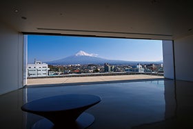加古川・明石・三宮　発
富士山ビュー絶景宿「休暇村富士」と日本一の山 富士山を望む3