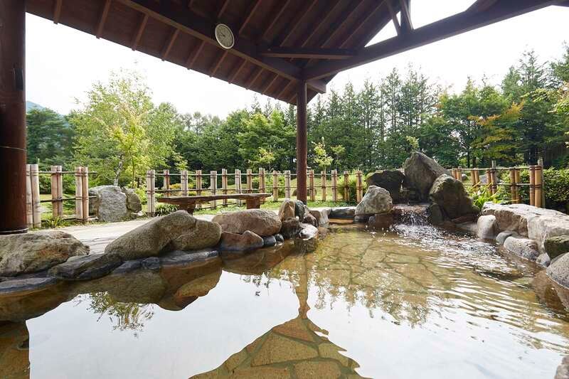 【岡山・倉敷発】 新見千屋温泉でカニフルコースの昼食　日帰り2