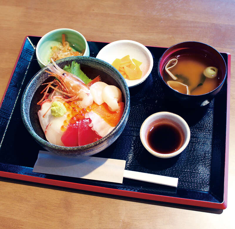 【岩手県内発】 いちご狩りと鹽竈神社初詣・石巻で海鮮丼の昼食　日帰り3