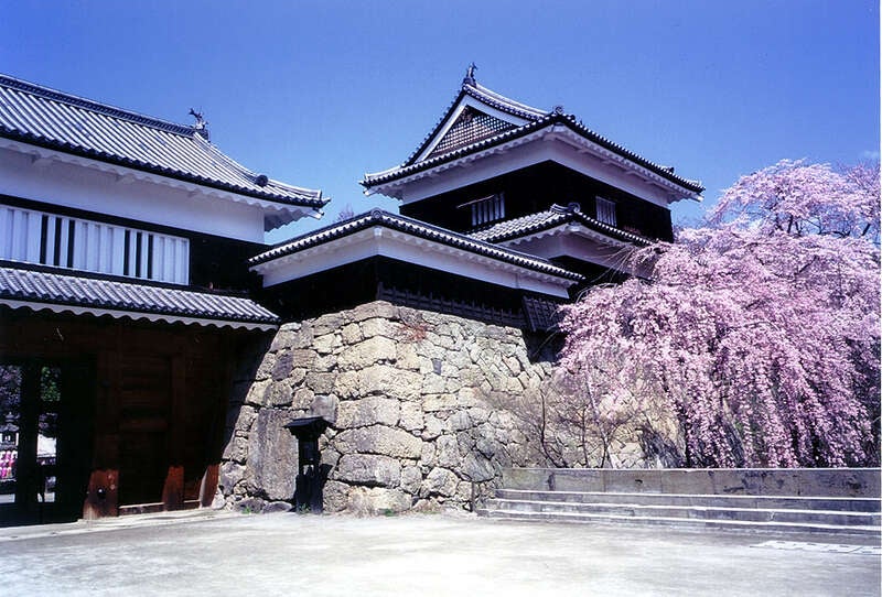 【鹿児島空港発】 《日本100名城めぐり》関東編 その３ ～山梨・長野県編～ （３日間）1