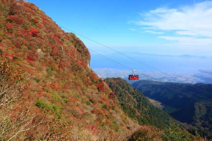 雲仙仁田峠の紅葉観賞としいたけ工場見学&収穫体験🍄日帰りバスツアー🚌