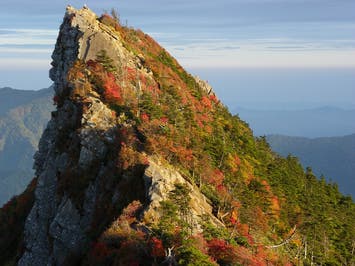 紅葉の石鎚登山ロープウェイ空中散歩としまなみ来島海峡遊覧船1