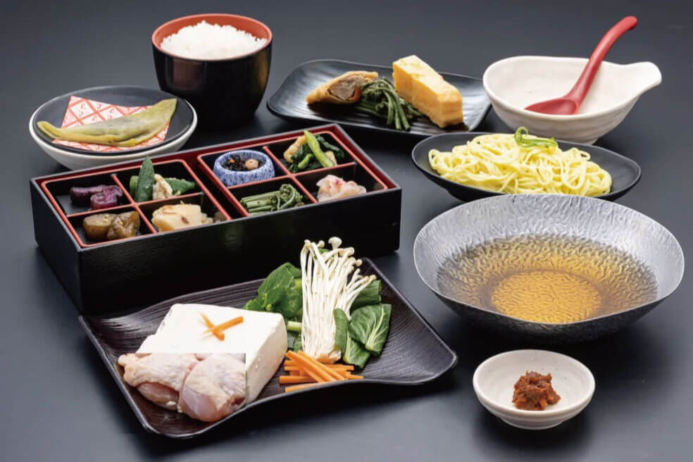 ＜京都＞古都 年の瀬の風物詩　東寺（縁日）終い弘法2