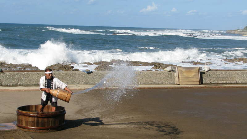 【富山県内発】 「今行ける能登！団体旅行応援キャンペーン」対象コース  能登輪島千枚田とすず塩田村見学3