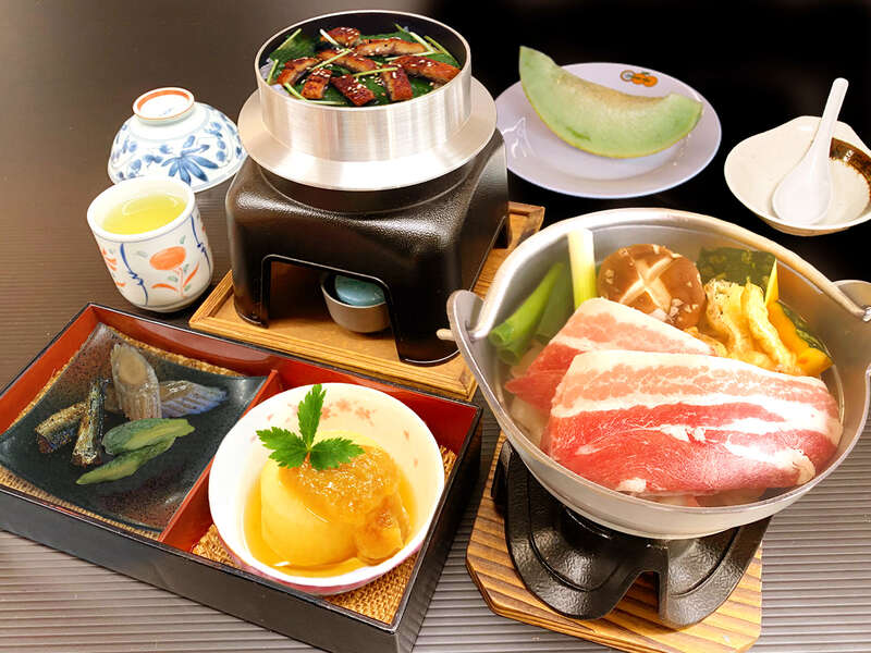 【静岡県内発】 めろめろメロン＆さくさくサクランボ♪めろさくミステリーツアー3