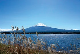 5つ星の宿下部ホテルにご宿泊　昇仙峡と富士山・富士五湖周遊2