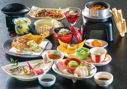 [北九州発] 大分3つの紅葉ものがたりと日田三隈川温泉はなの樹リバーテラス寛ぎの休日