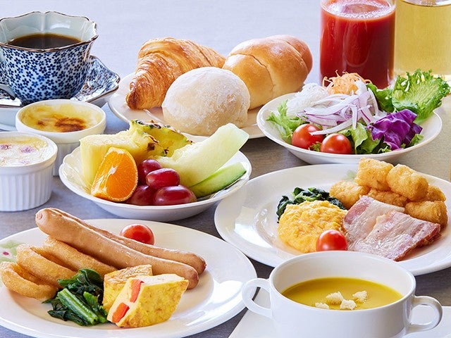 ■【往復長崎空港利用】≪初日1DAYパスポート＆宿泊者限定翌日パスポート付≫湖畔に佇む大人気の2階建コテージホテル＜フォレストヴィラ ハウステンボス指定＞2泊3日3