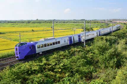 【大分空港発】 貸切運行「HOKKAIDO　LOVE！ひとめぐり号」でめぐる秋の北海道おもてなしの旅（デラックスプラン ※1名様参加不可）