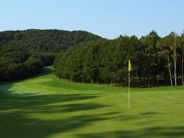 ■【現地払い0円・全行程送迎付き】北海道カントリークラブ　大沼コース・カートセルフ　２泊中日１プレー
