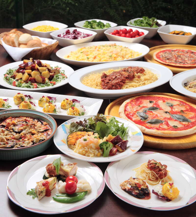 【三沢空港発】 《お一人様1室／バス席２席利用》きままにお花見一人旅　世界遺産・姫路城と幕末志士の京都を訪ねて（3日間）3