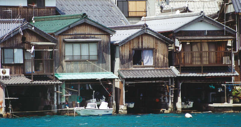 【ＪＲ和歌山駅発】 秋の日本三景天橋立と伊根の舟屋めぐり遊覧　日帰り2