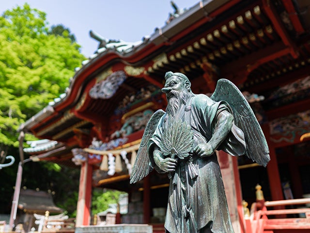 【名古屋発】■２０２６年１２月２０日（日）■高尾山の「ダイヤモンド富士」と大山「阿夫利神社（下社）」 １泊２日　♪名鉄の泊りハイキング1