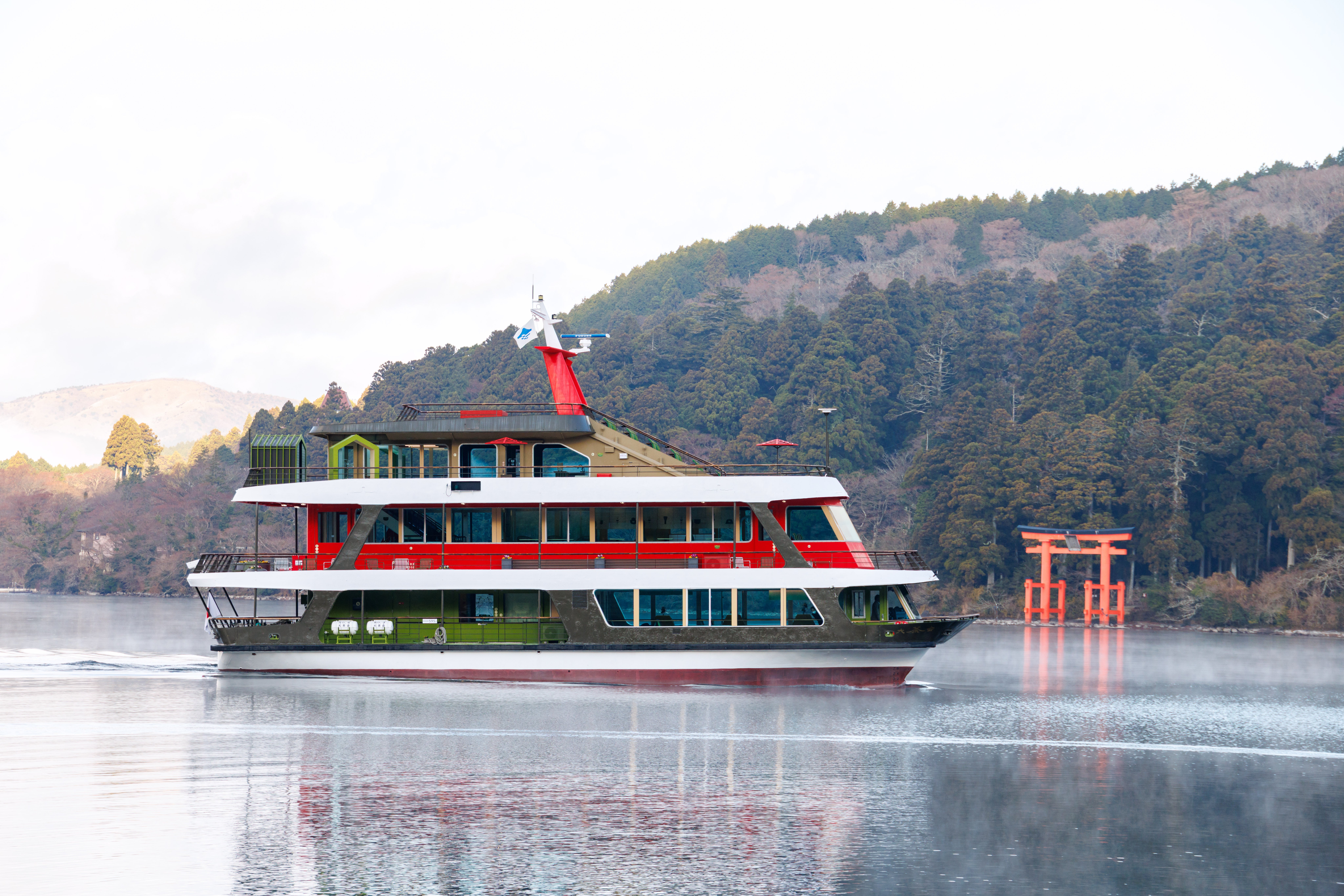 【東京都内発※町田を除く】 箱根の絶景のパノラマ箱根駒ヶ岳ロープウェー「芦ノソラ」・ 箱根遊船大茶会で行く芦ノ湖クルーズ♪1