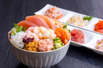 【福岡・熊本・鹿児島県内/博多駅・小倉駅発】 冬の北陸3県うまいものづくしと4県周遊3日間