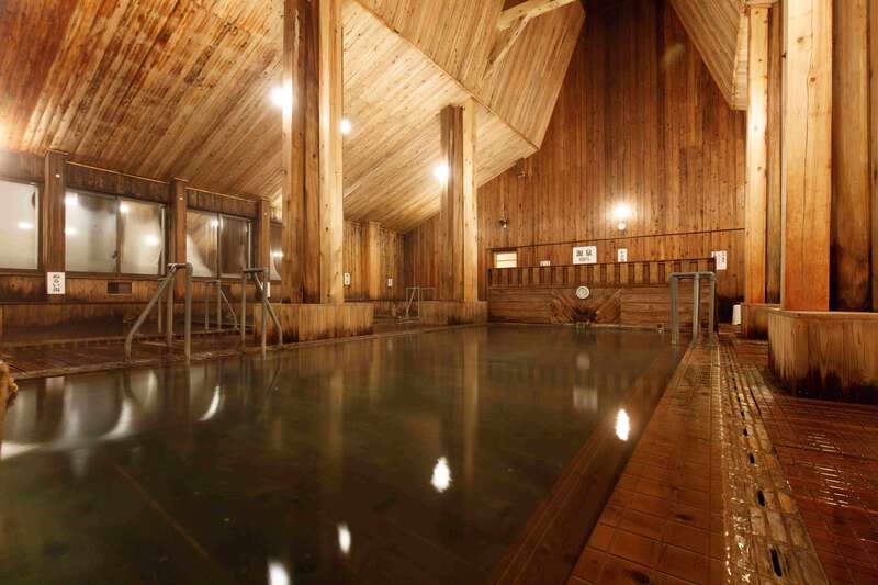 【ＪＲ和歌山駅発】 白銀の世界！銀山温泉・角館と秘湯・新玉川温泉入浴　3日間2