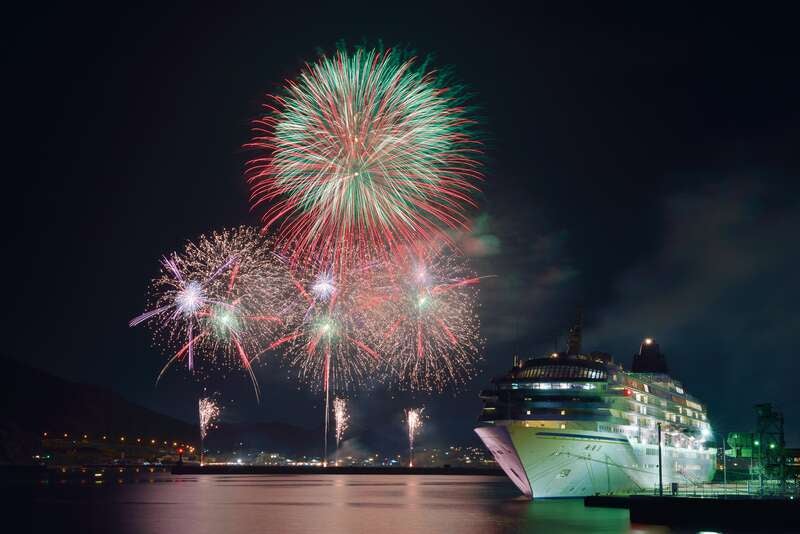 飛鳥Ⅱ D：バルコニー【神戸発着】日南花火クルーズ（4日間）1