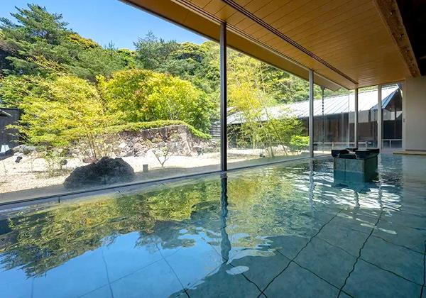 長州海鮮雲丹しゃぶ会席と萩城跡指月公園ミドリヨシノ一本桜2