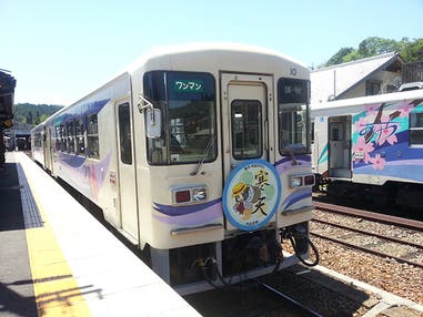 ◆名古屋発着◆【ジャンボマーチ／添乗員同行】春の恵那峡と明知鉄道「寒天列車」を楽しむ　日帰りバスツアー　名古屋駅発着【バスの旅】