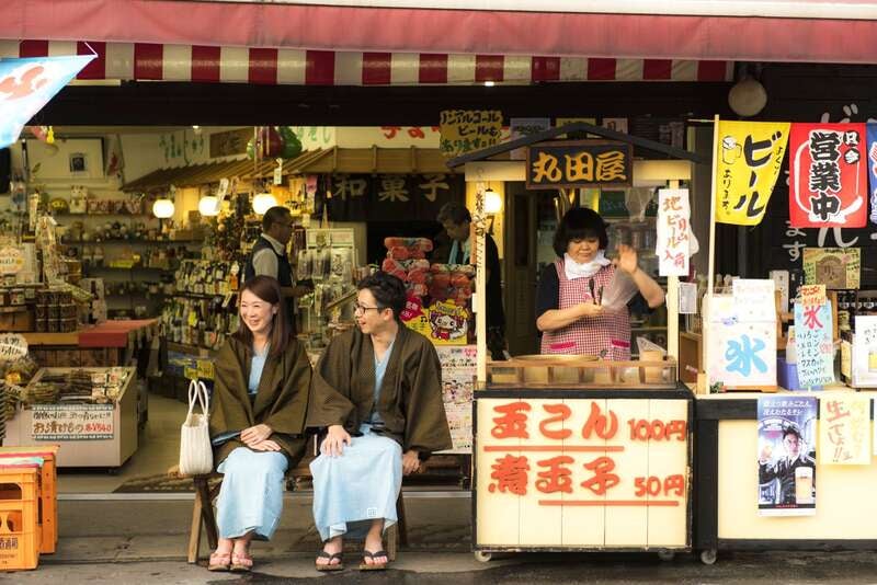 【新千歳空港発】 FDA山形空港直行便で行く！あったか置賜回廊　米沢・情緒あふれる小野川温泉２連泊　~山形の風景を車窓から楽しむ~方言ガイドが乗車！山形鉄道フラワー長井線とひな街道・人気の道の駅めぐりの旅1