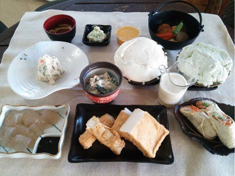 【埼玉県内発】 ２品種を食べ比べ♪群馬さくらんぼ狩り食べ放題　生ゆばすくい体験食べ放題＆まるで台湾気分⁉佛光山・法水寺 日帰り3