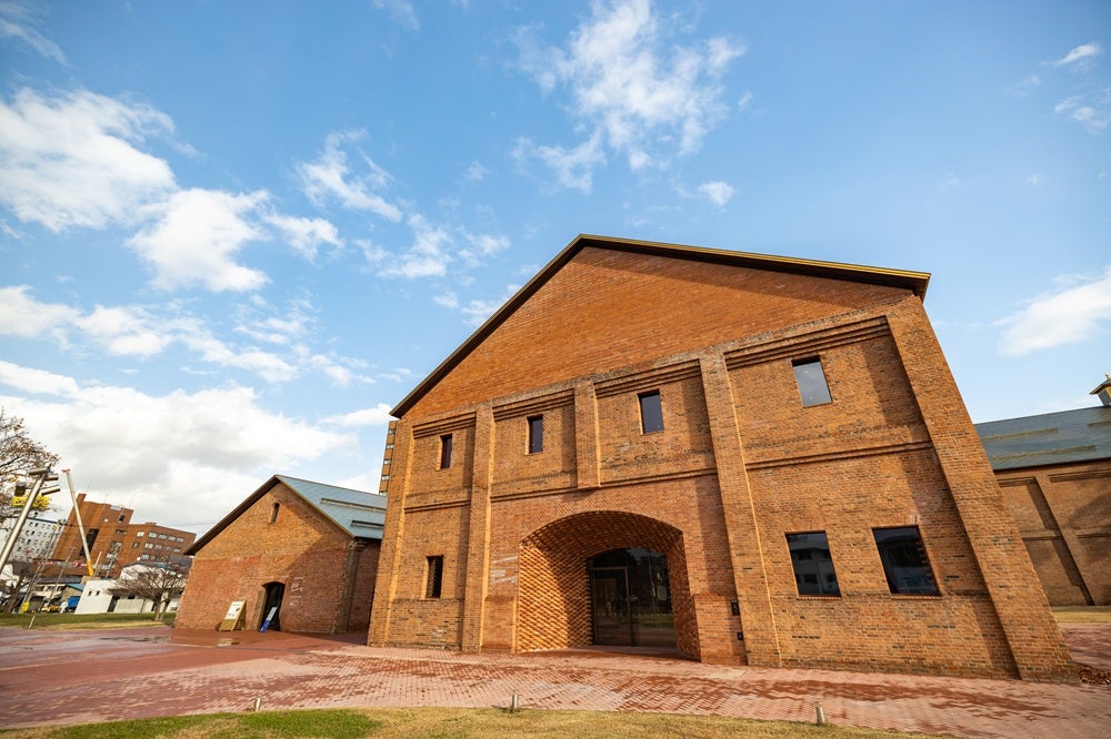 【盛岡発】弘前れんが倉庫美術館と冬の田んぼアート1
