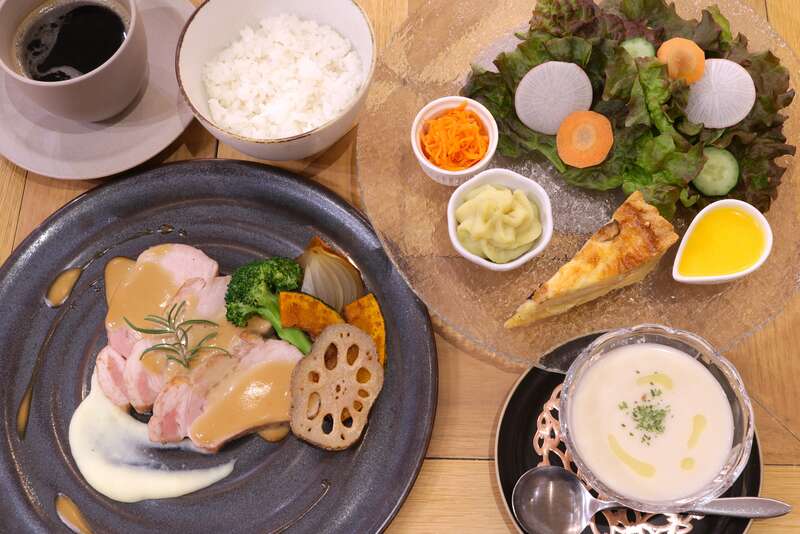 【和歌山県内発】 こんな旅してみたかった　春色感じる・・・おもてなしミステリーツアー　日帰り3